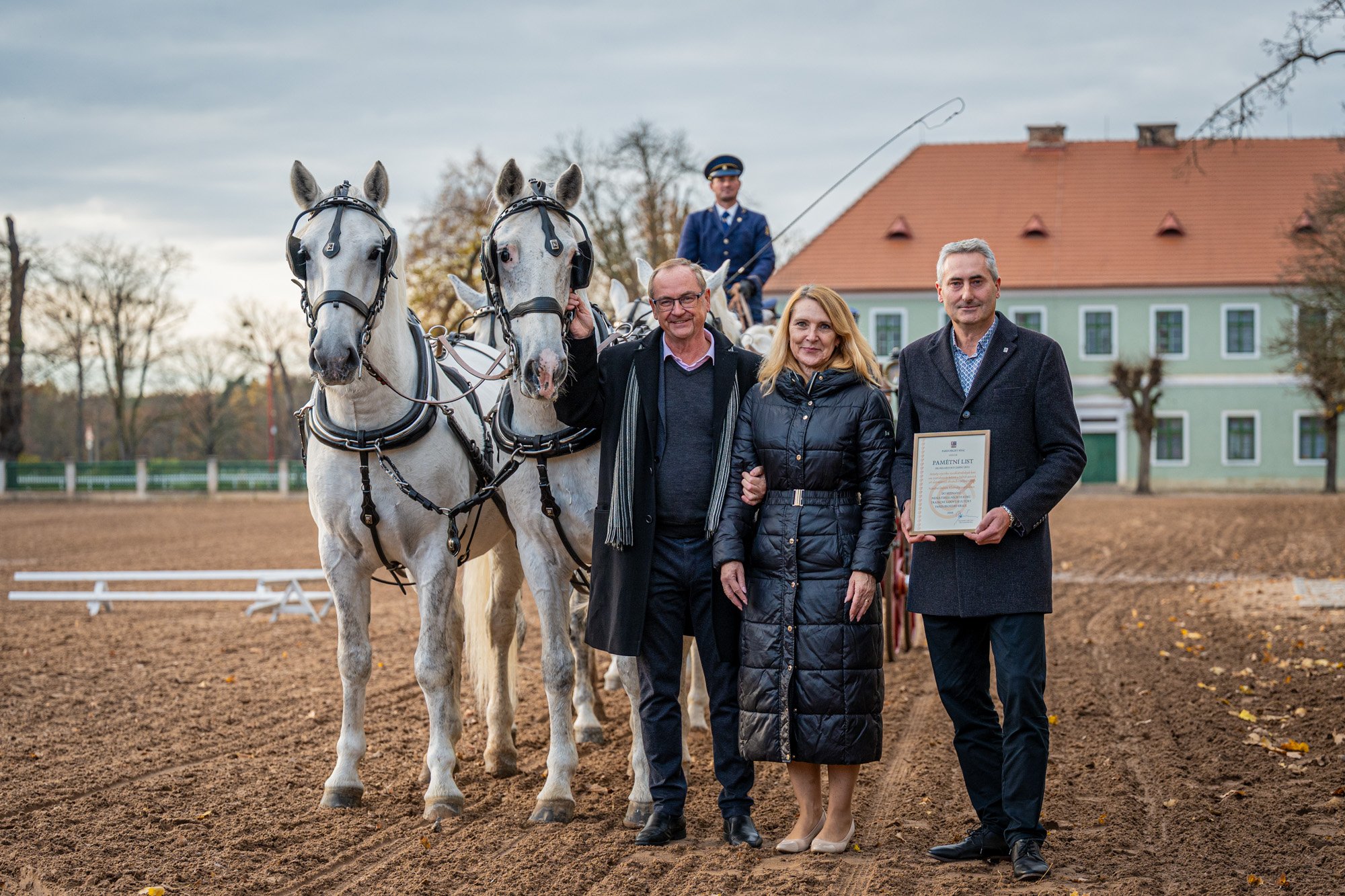 Zleva Roman Línek, Magda Křivanová a Jiří Machek Zleva Roman Línek, Magda Křivanová a Jiří Machek