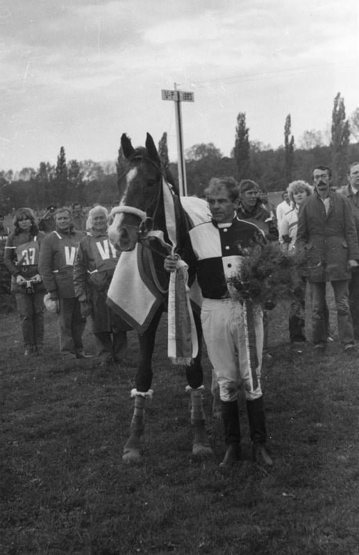 ODEŠLA DOSTIHOVÁ LEGENDA. NAVŽDY NÁS OPUSTIL PAN PAVEL LIEBICH